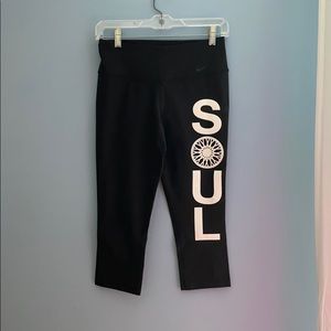 Nike soul cycle drop leggings small